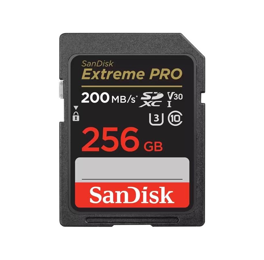 SanDisk Extreme PRO SDXC-hukommelseskort på 256 GB set forfra